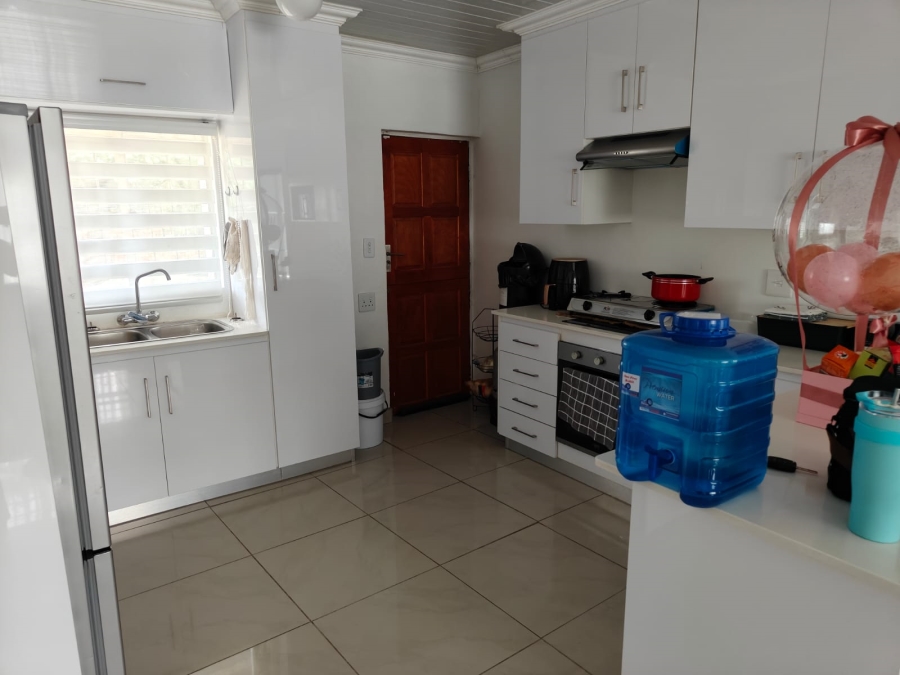 2 Bedroom Property for Sale in Promosa North West
